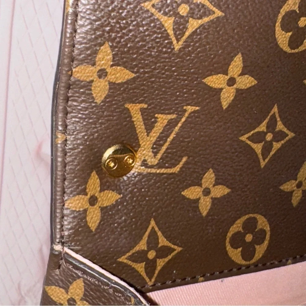 Louis Vuitton Cherrywood Vernis Leather BB